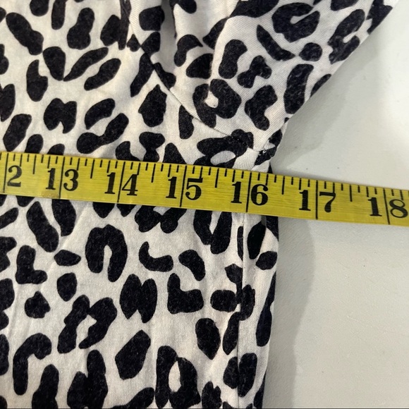 Amour Vert Pamela Leopard Print Tee Top Size S - Picture 6 of 7
